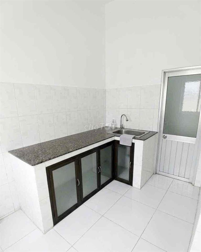 Cho Thuê  Nhà 1 Lầu 2pn2wc.Sạch sẽ..Hẻm 🚗 sát LVK.Q12.Dt:4,5x9m