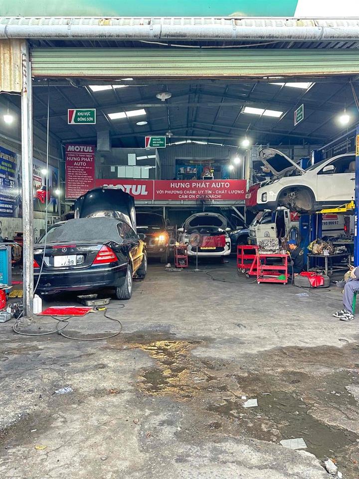 Cho Thuê Kho Xương Gần LTR..Q12..Đường 25m Xe tải lớn..Dt:15x30m