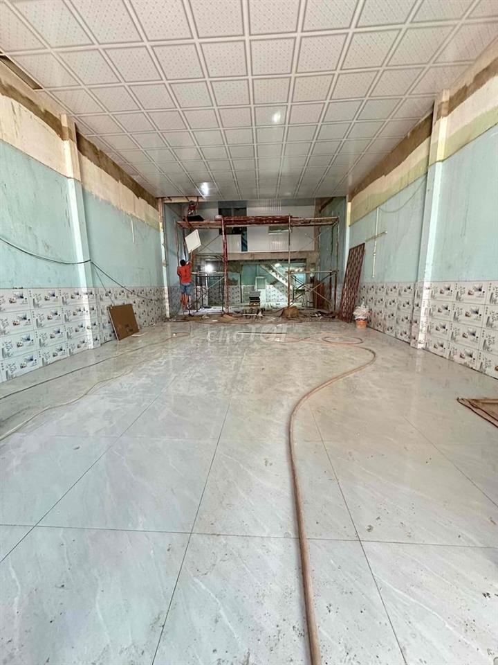Cho Thuê Kho Mới Keng..Đường Xe tải..TA.LTR..Q12.Dt;7x25m Nở hậu Suốt