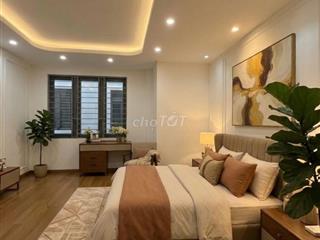 Nhà Mgọc Trục Đại Mỗ 34m2x5T,  Đón Quy Hoạch Vũ Trọng Khánh hơn 6 tỷ