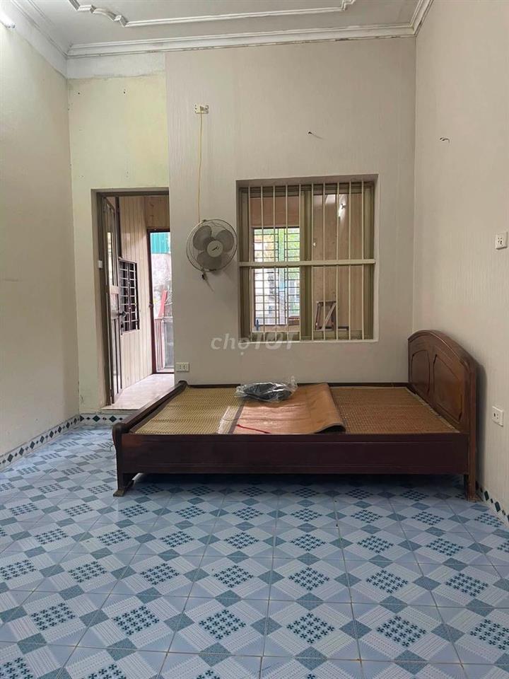 Cho thuê TT Trần Phú - Lương Ngọc Quyến (gần Nguyễn Trãi), 40m2, 2PN