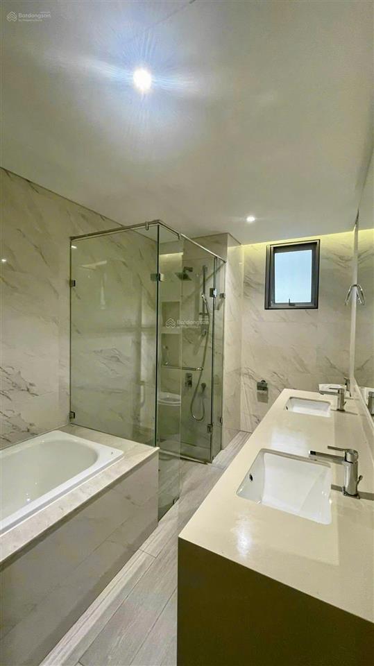Bán gấp căn hộ the grande, 15 tỷ, 135m2, 3pn 3wc phường tân phú, quận 7, tp.hcm