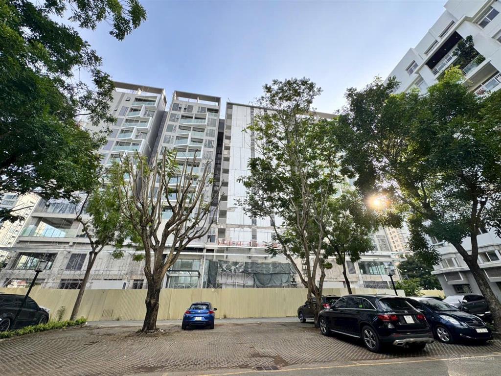 Bán căn hộ the aurora phú mỹ hưng, 8,6 tỷ, 2pn