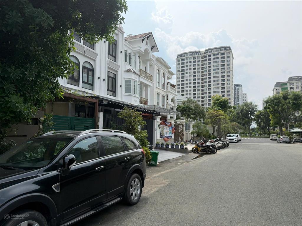 Còn căn biệt thự nam đô phú mỹ hưng, q7 giá tốt thị trường