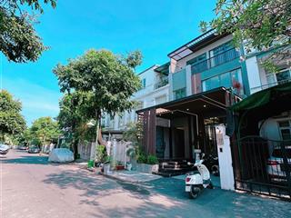 Bán gấp căn biệt thự hưng thái 2 giá 35,8 tỷ nhà mới đẹp