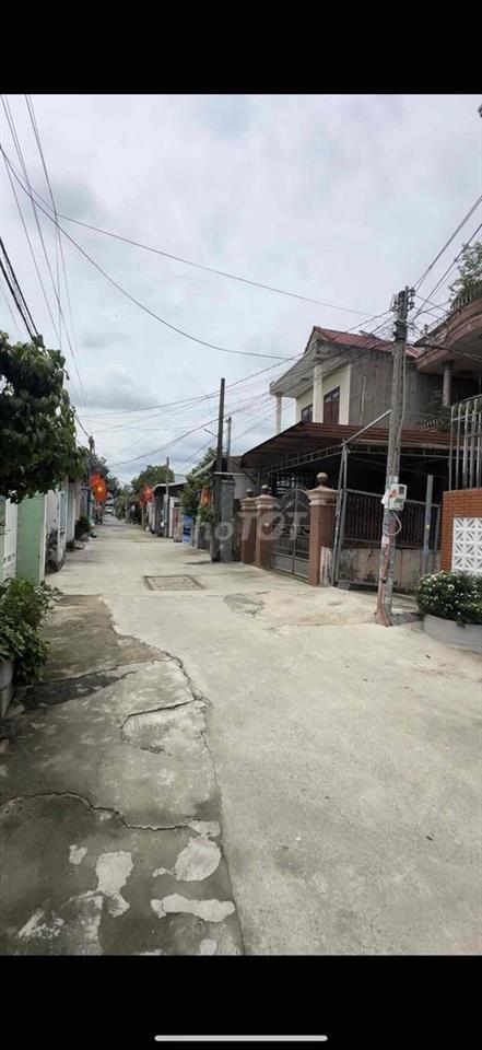 Đất thổ cư sổ hồng sẵn, vị trí trung tầm phường