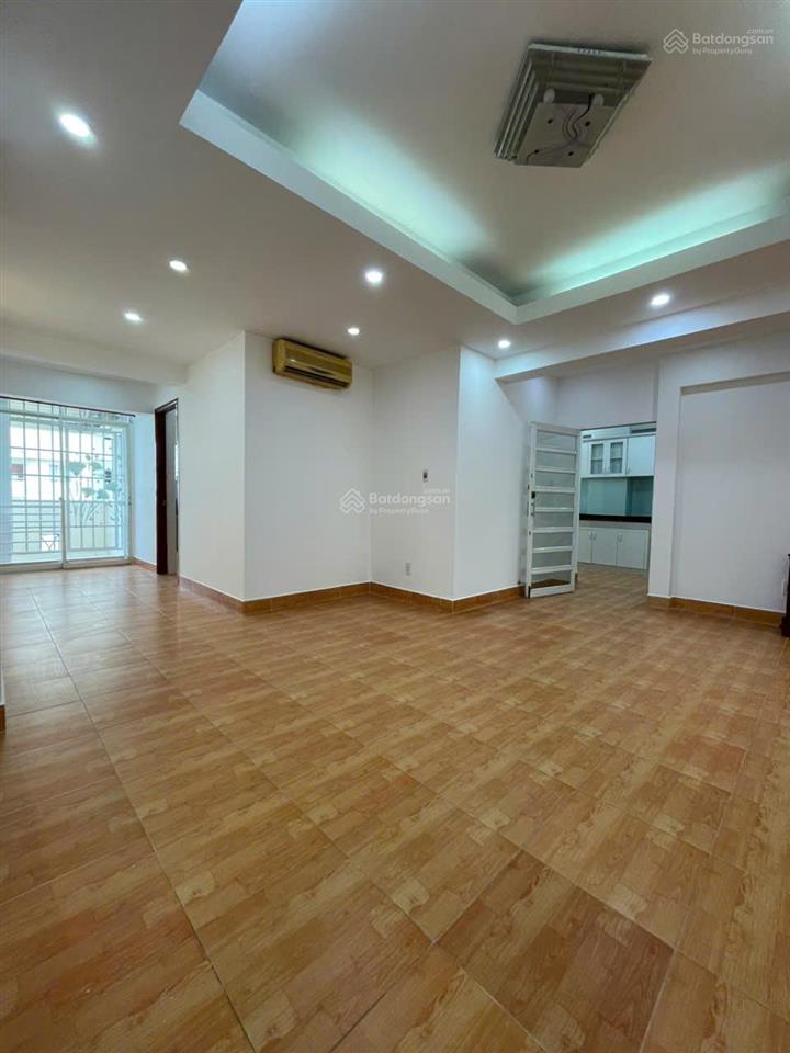 Cần bán gấp căn hộ mỹ thuận phường bình phú .  0909 626 ***