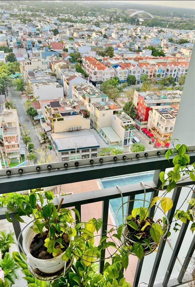 Cho thuê căn hộ officel central premium đường tạ quang bửu, p5, q8.  0909 626 ***