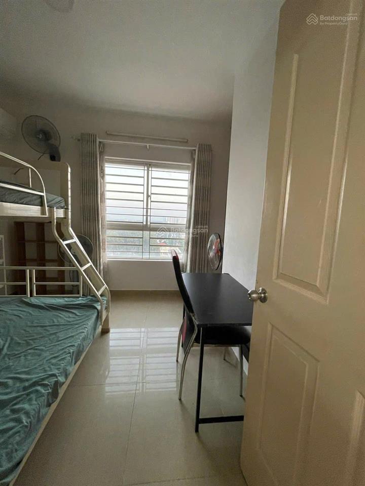 Cần bán nhanh căn hộ 155 nguyễn chí thanh p9. q5.  0909 626 ***