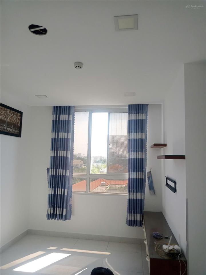Bán căn hộ chung cư bông sao block b.  0909 626 ***