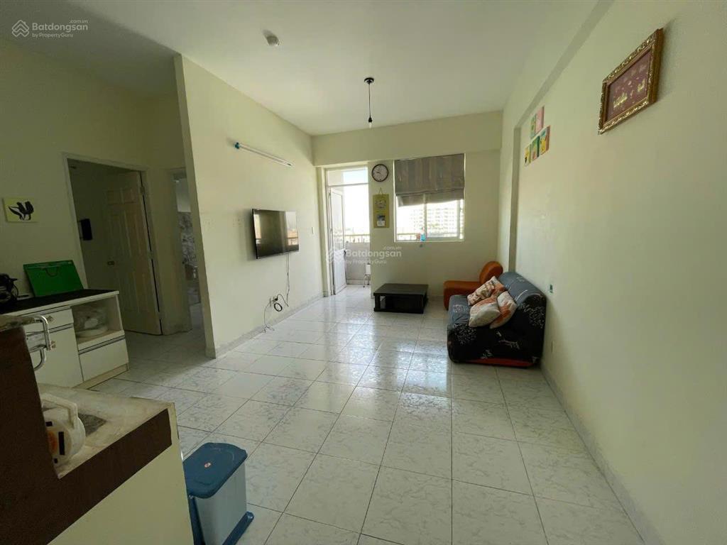 Cần bán gấp căn hộ lê thành block a.  0909 626 ***