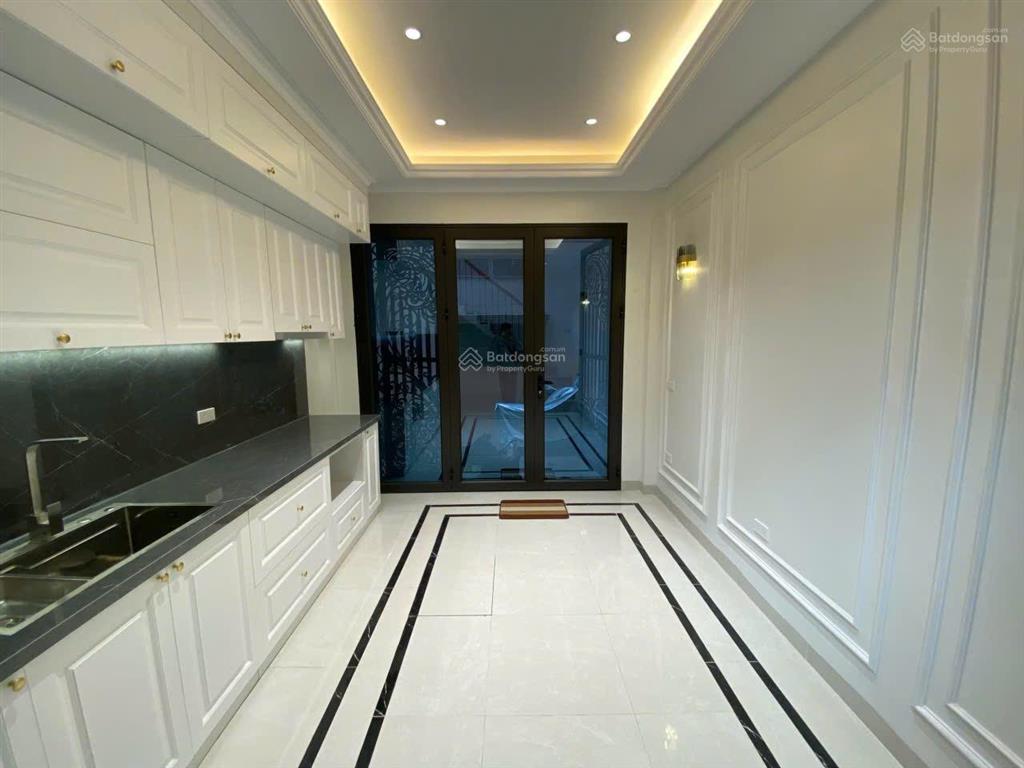 Chính chủ bán mặt phố chiến thắng  văn quánhà nội 57mx6 tầng thang máy giá 18 tỷ