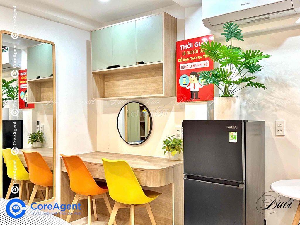 Phòng đẹp ban công full nội thất ngay Dương Quảng Hàm