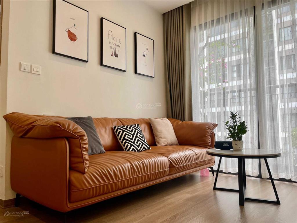 4.5 tỷ bán căn 2n full đồ tòa s3 vinhomes smart city, sẵn sổ, gần bãi đỗ xe, đối diện công viên