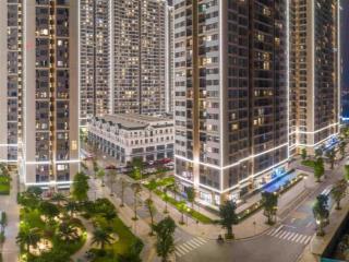 2.5 tỷ bán studio toà s1 dt 30m2 full đồ tầng trung hướng mát nội khu vinhomes smart gần nhà để xe