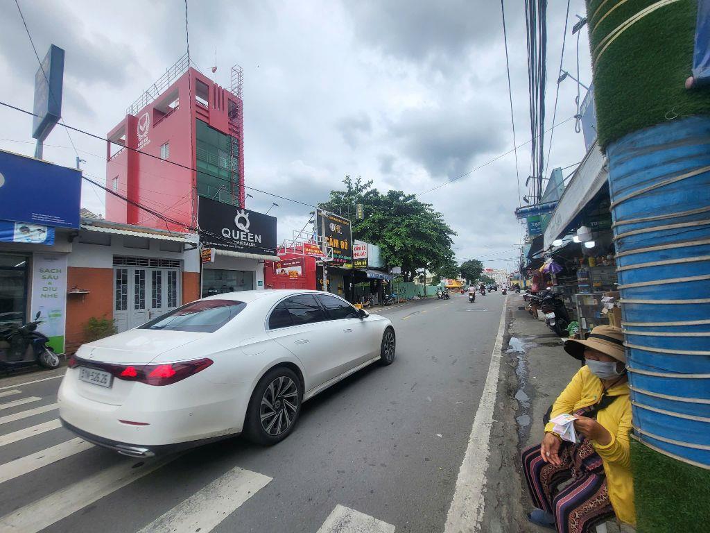 Đường Đỗ Xuân Hợp Phường Phước Long B Thành phố Thủ Đức Hồ Chí Minh