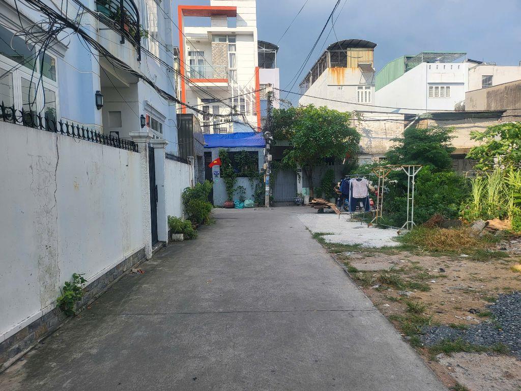 5.9tỷ/98m2 nhà trọ cũ đường 6  Linh Tây Thủ Đức đường rộng 5m.