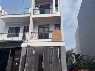 Nhà trục chính kinh doanh 1 trệt 2 lầu + 2 sân thượng đường số 1, long trường, quận 9 shr