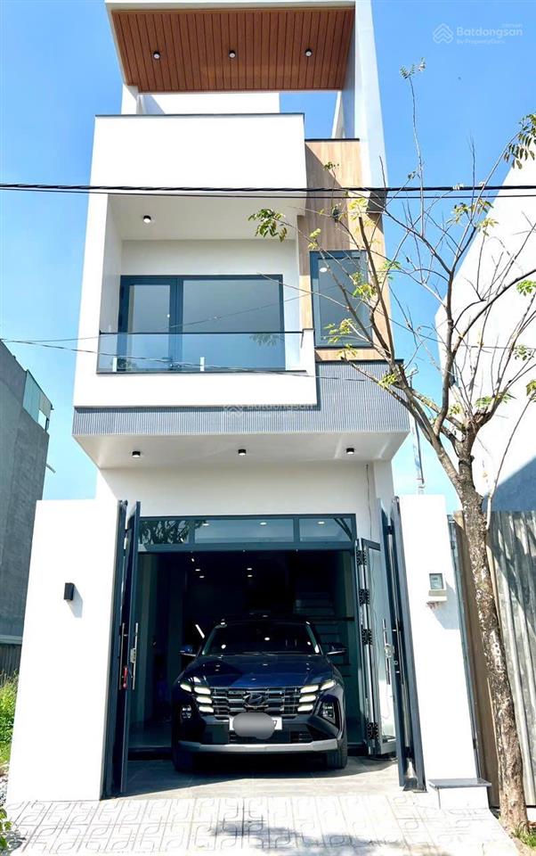 Cc bán nhà mới 1 trệt 2 lầu đẹp view sông  cạnh vinhomes, đường nguyễn xiển, q9 shr