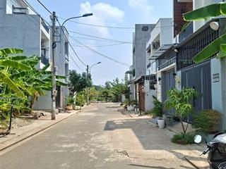 Chỉ 2.950 tỷ sở hữu lô đất 51.7m2 tại trường lưu long trường q9. đường rộng 9m gần chợ, trường