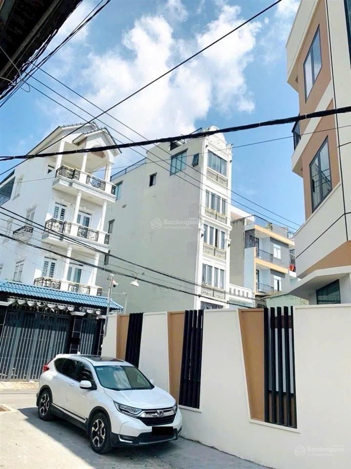 Cho thuê nhà mới căn góc 1 trệt 3 lầu, mặt tiền đường số 4, long trường q9 giá 14 triệu/tháng