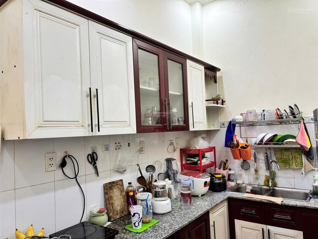 Cho thuê nguyên căn 1 trệt 2 lầu hẻm 1502 nguyễn duy trinh, p. long trường