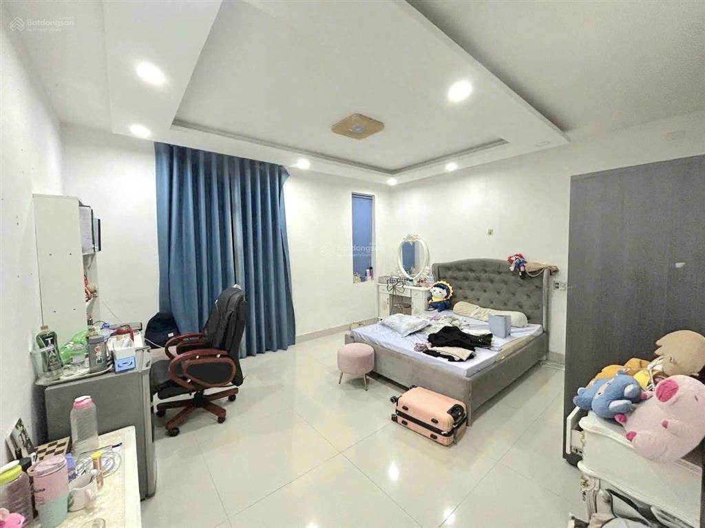 Hạ thêm 800 triệu bán nhà phố 1 trệt 2 lầu khu dân cư centana điền phúc thành. long trường q9