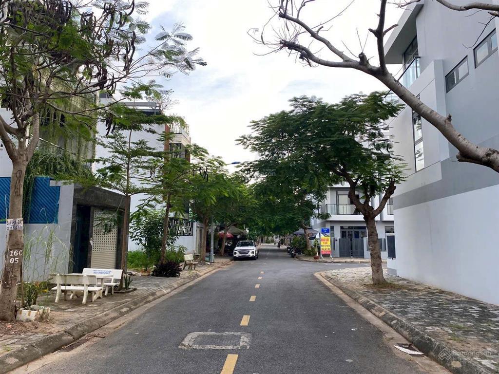 Hàng ngộp  nền đất nhà phố  kđt đông tăng long  giá 6 tỷ/100m2 shr đường thông