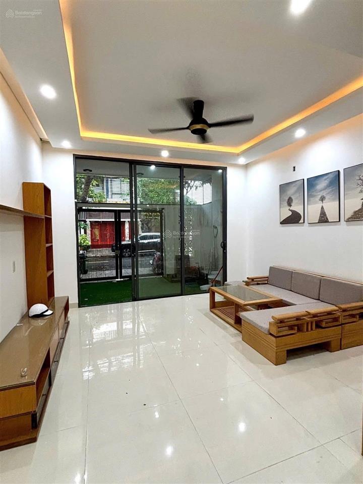  cho thuê nhà 3 tầng phạm vấn, sơn trà