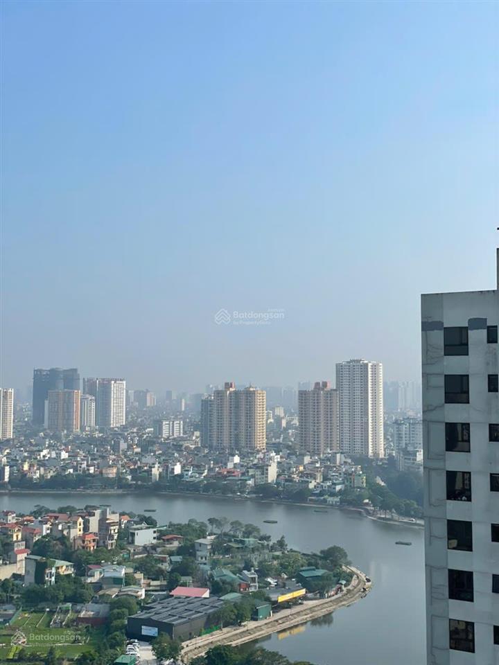 Chính chủ bán căn trục 08 dt 107m2 toà ct2 chung cư x2 đại kim, 3 pn, căn góc, view hồ, hướng mát