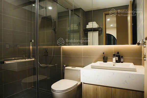 Chính chủ bán ch chung cư vườn xuân  71 nguyễn chí thanh, dt 95m2, 3pn, view hồ, nội thất mới tinh