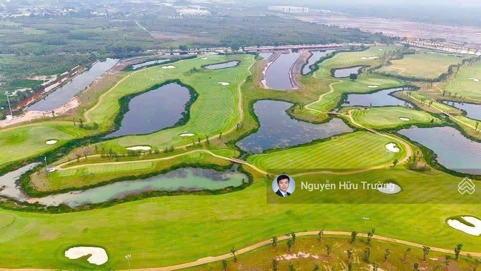 Bán biệt thự cao cấp đô thị vinhomes saigon park, ưu đãi gốc lãi 5 năm, không lo lãi suất biến động