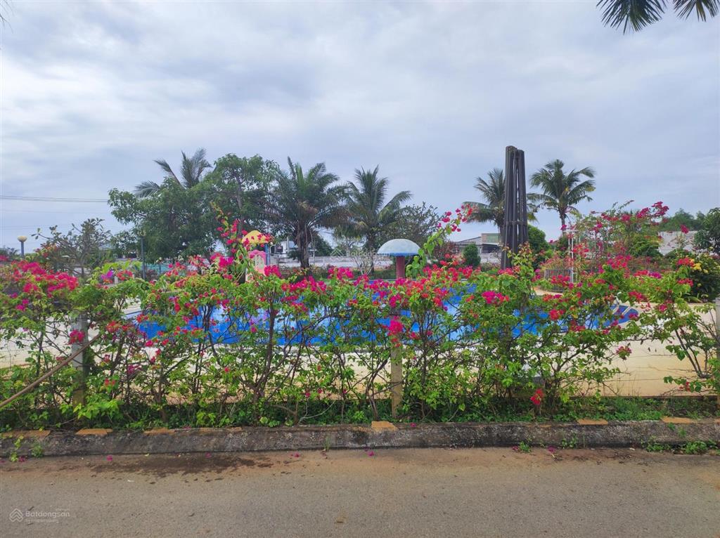 Bán đất sổ đỏ thổ cư, quy hoạch bài bản, xây dựng ngay, cách biển hồ tràm chỉ 1km, giá tốt