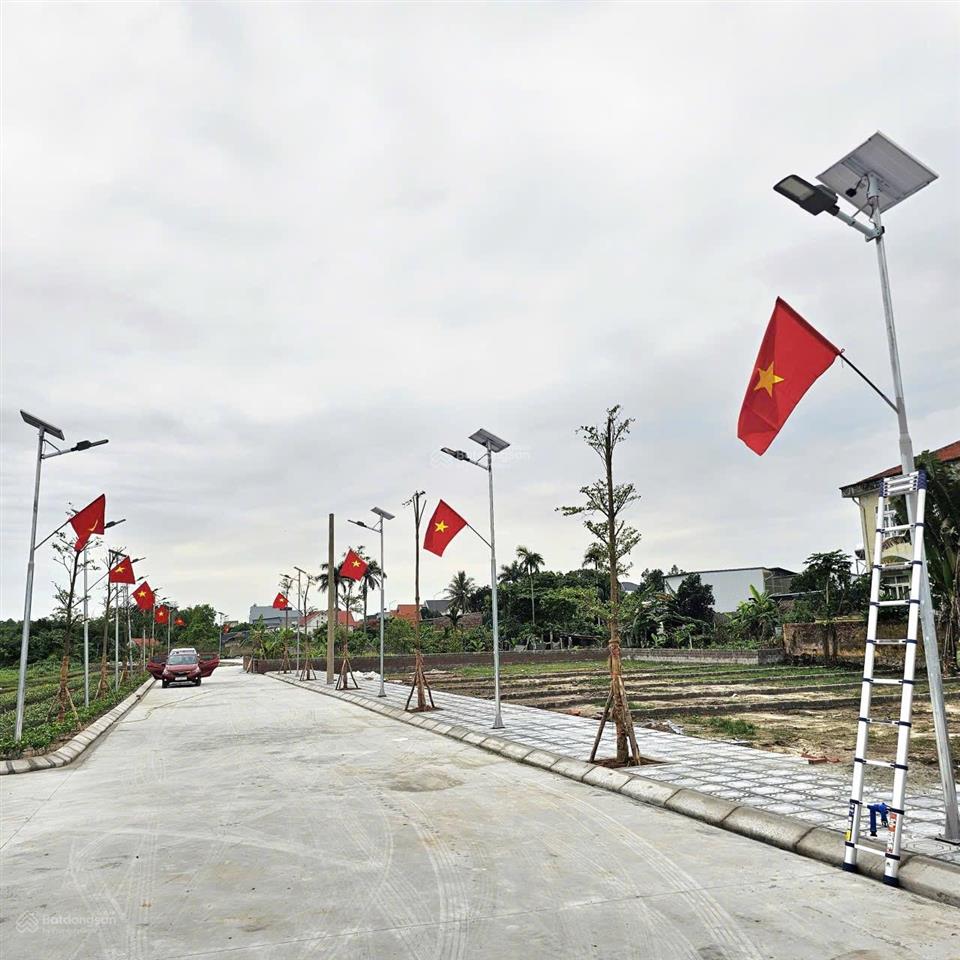 Bán nhanh mảnh đất đẹp ngày sau mầm non hải hòa móng cái có sổ đỏ đường to đẹp