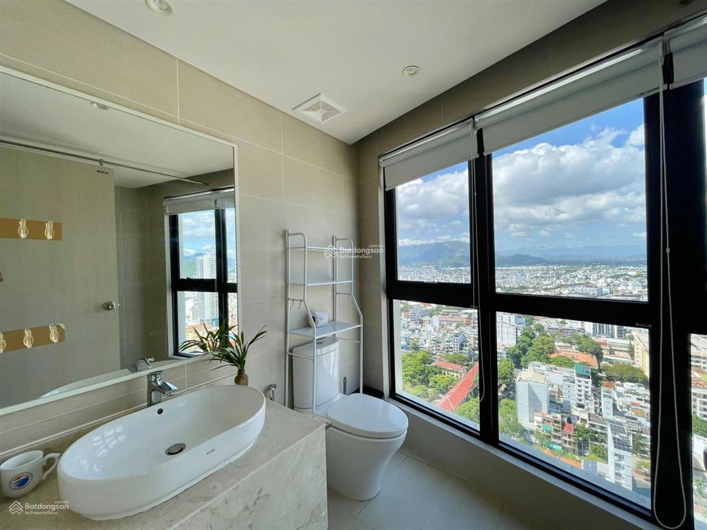 Cho thuê căn 2 phòng ngủ, tòa nam goldcoast nha trang, giá chỉ 900k/đêm