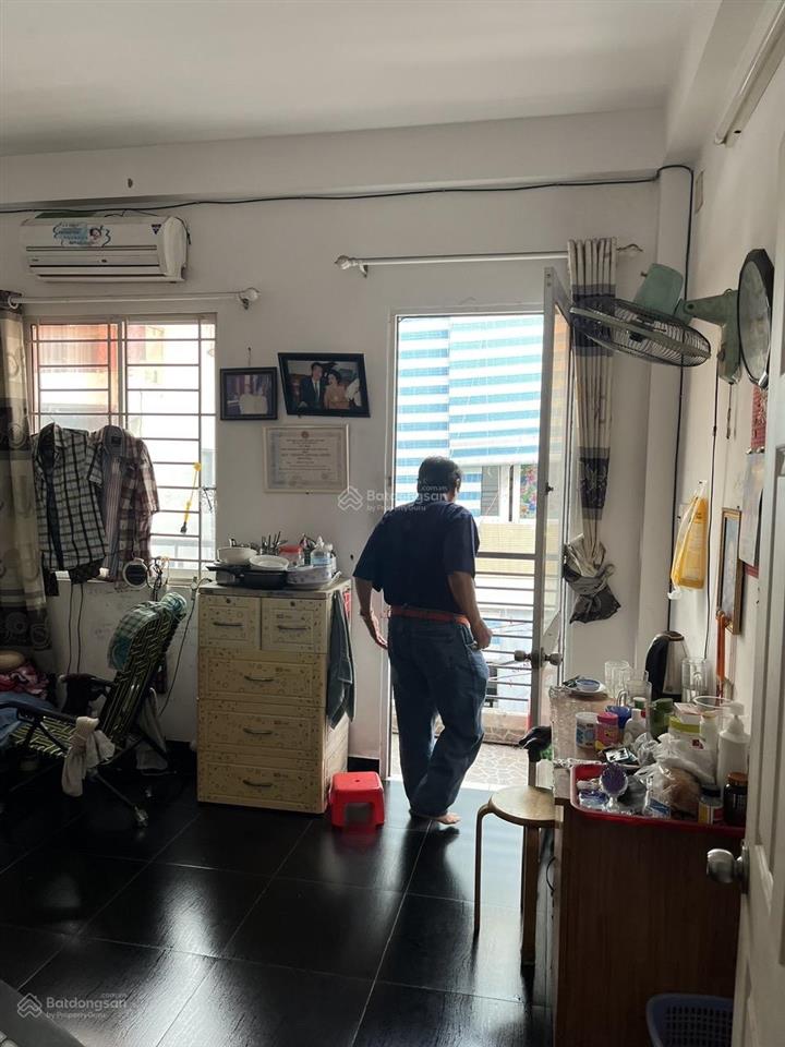 Cho thuê gấp căn hộ chung cư, 55 nguyễn văn thủ, 12 triệu, 110m2