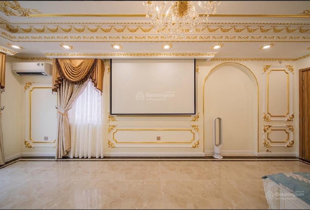 Cần bán căn biệt thự mt đường số 12 f cát lái, tp hồ chí minh