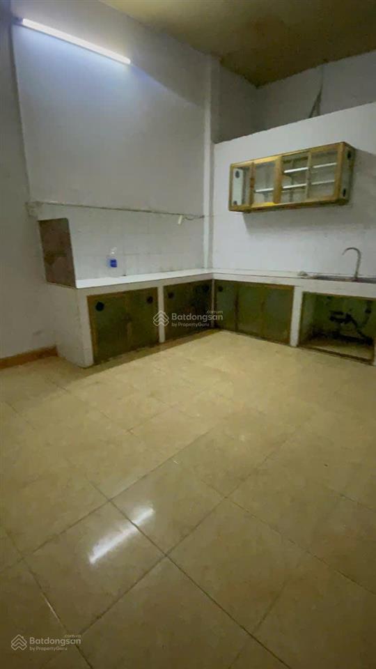 Cho thuê nhà cấp 4 đường linh đông, p. linh đông  dt 100m2 gồm sân rộng, 2pn 1wc giá 7tr/tháng