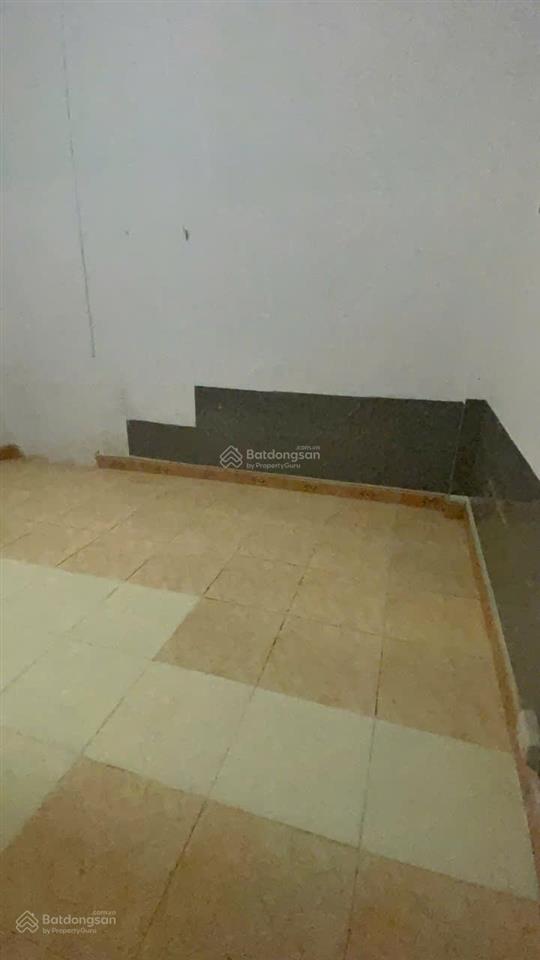 Cho thuê nhà cấp 4 đường linh đông, p. linh đông  dt 100m2 gồm sân rộng, 2pn 1wc giá 7tr/tháng