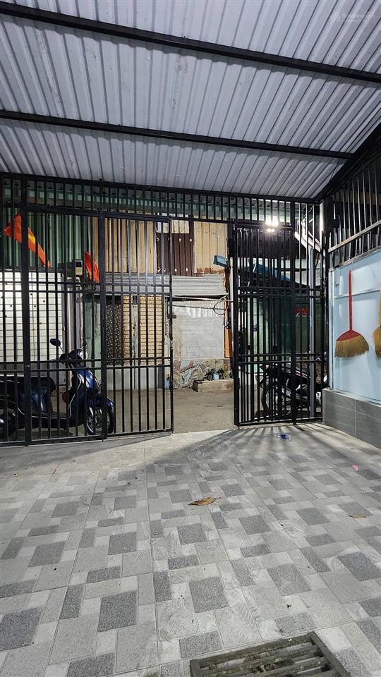 Cho thuê nhà đường 22, p. linh đông, hẻm ô tô gần chung cư 4s 2pn1wc sd 100m2 giá 8tr/tháng tl