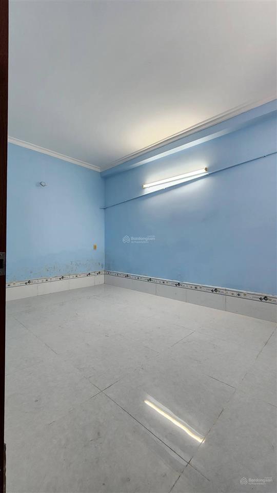 Cho thuê nhà đường 22, p. linh đông, hẻm ô tô gần chung cư 4s 2pn1wc sd 100m2 giá 8tr/tháng tl