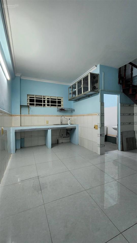 Cho thuê nhà đường 22, p. linh đông, hẻm ô tô gần chung cư 4s 2pn1wc sd 100m2 giá 8tr/tháng tl