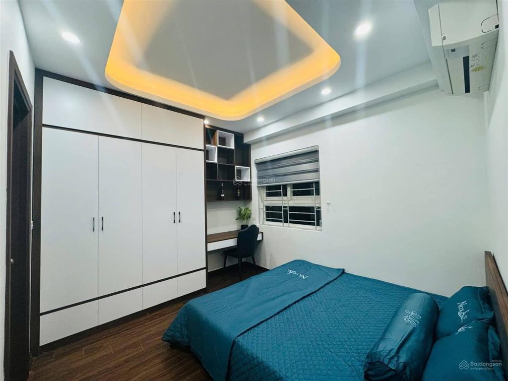 Cần tiền bán gấp chung cư việt hưng, long biên 76m2, chỉ 4,55 tỷ (giá thương lượng thêm)