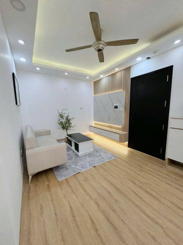 Bán Chung Cư Việt Hưng, Long Biên Giá Tốt Chỉ 4,55 tỷ cho căn 76m2 (sỗ sẵn)