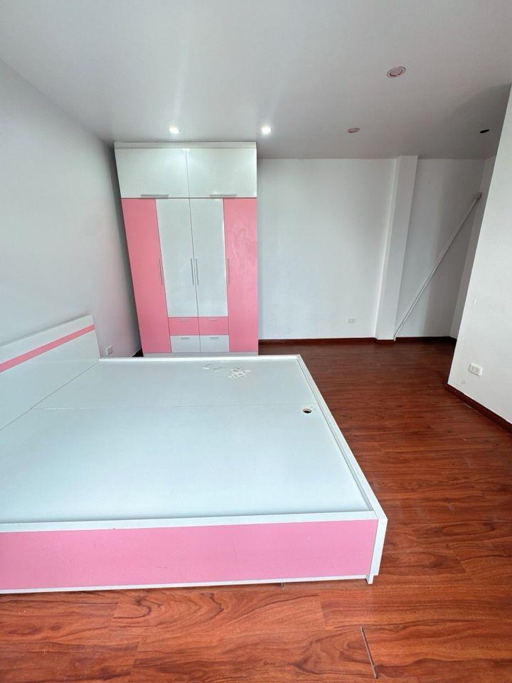 Bán Nhà Phúc Lợi, Long Biên 32m2, 5T chỉ 6 tỷ (ngõ thoáng, ô tô đỗ gần nhà)