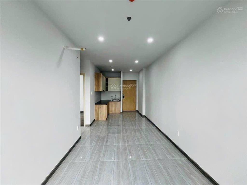Căn hộ 2 phòng ngủ ngay làng đại học, giá 2,120 tỷ