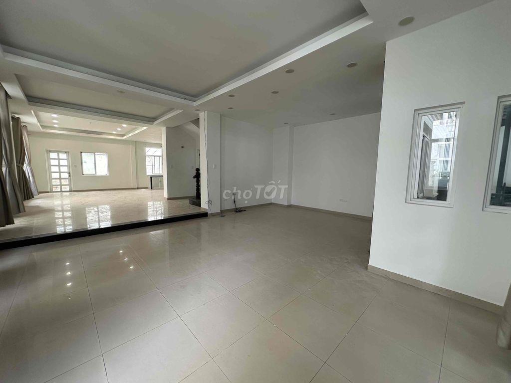 Cho Thuê Nhà Khu Biệt Thự Hoàng Gia, Trung Tâm Hành Chính Dĩ An