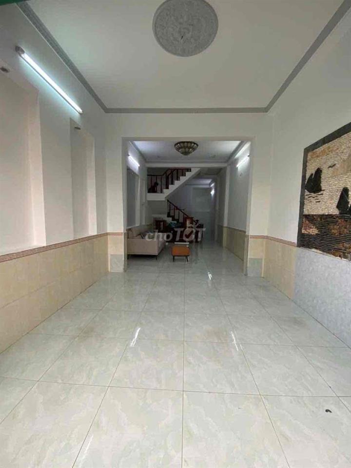 Nhà Lầu Trệt Gần VinCom 550, Giá chỉ 3ty680, Đường Ô Tô Thông