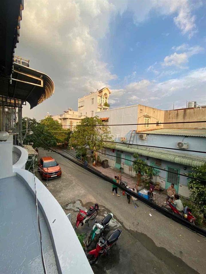 Nhà Lầu Trệt Gần VinCom 550, Giá chỉ 3ty680, Đường Ô Tô Thông