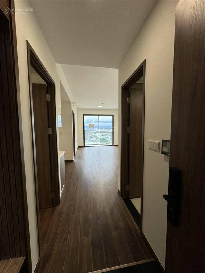 Bán nhanh căn hộ 3pn 2wc, 97m2, phase 2 giá bán 5,5 tỷ, hỗ trợ vay